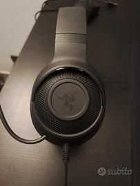 Cuffie gaming cablate della marca Razer