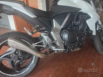 Honda cb1000r