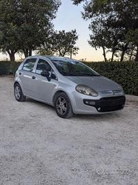Fiat Punto EVO  Marciante - da Ripristinare.