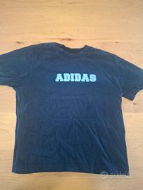T-shirt Adidas