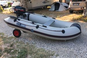 gommone YAM 280 Sti con motore Mercury 8.0 cv