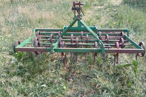 Vibrocoltivatore con doppio rullo