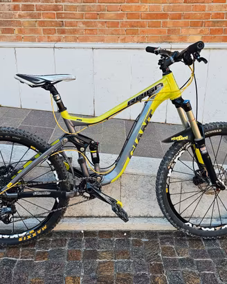 Giant Reign 2 - 26" | Mavic Crossmax ST | Shimano 