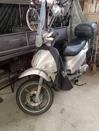 Piaggio liberty 150