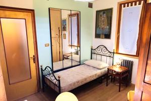 Camera singola libera a Maggio centro Verona