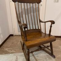 Antica sedia a dondolo