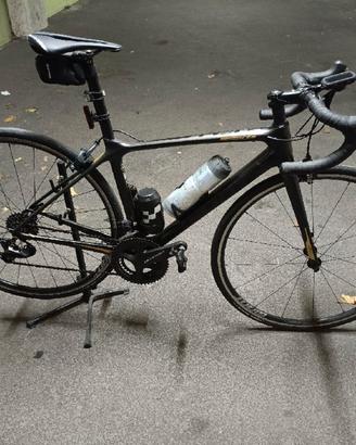 Bici Giant in carbonio 