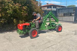 T45 TRATTORINO GOLDONI 4×4 CON GRU IDRAULICO