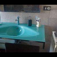 Lavabo in vetro