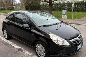 Opel corsa 1.2 GPL ok neopatentati
