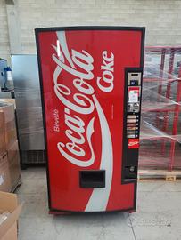 Distributore automatico