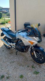 Honda cbf 600 