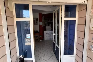 Attività / Licenza di 200 m² con 5 locali a Orta d