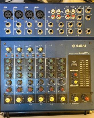 Mixer Yamaha MG10/2 - 10 Canali