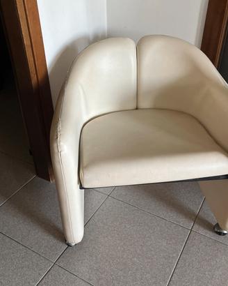 Poltroncina pelle vintage cin rotelle