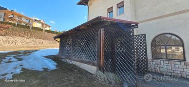 Legnaia o posto auto coperto