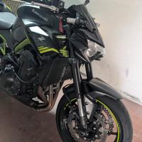 Kawasaki Z900 2021