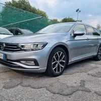 Volkswagen Passat Variant 2.0 TDI SCR EVO DSG Busi