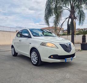 Lancia Ypsilon 1.3 MJT 16V 95 CV 5 porte S&S Gold
