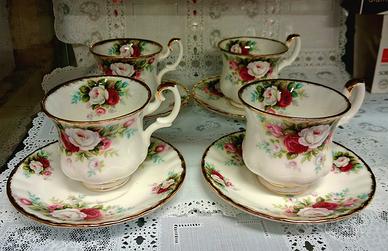 4 tazze the in fine porcellana cinese Royal Albert