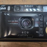 Macchina fotografica Nikon W35