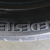 GOMME X 4 215/50 R17 95Y Vredestein ULTRAC FSL XL.