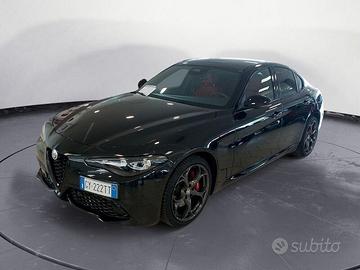 Alfa Romeo Giulia (2016) 2.2 Turbodiesel 210 ...