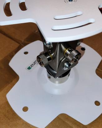 Staffa supporto videoproiettori Euromet Arakno