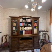 Libreria in legno massello