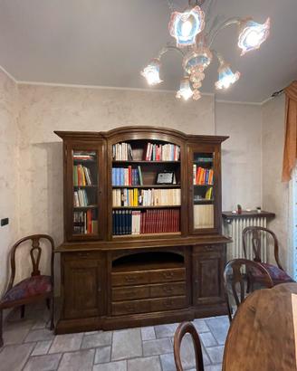 Libreria in legno massello