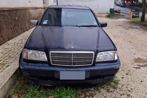 Mercedes 220 CDI 16 B Classe C