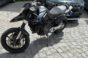 Dicati Hypermotard 1100 evo