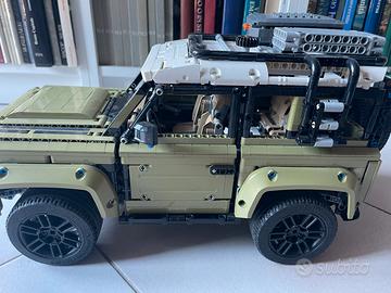 LEGO 42110 Technic Land Rover Defender,