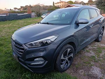 Hyundai Tucson 1.7 CDI sound edition 