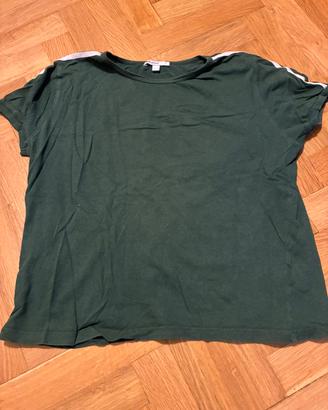 Maglietta verde scuro strisce bianche