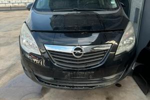 Ricambi opel meriva con porte controvento 2010