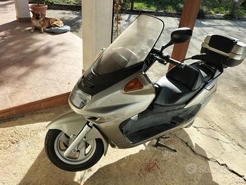 Scooter Yamaha Magesty 250