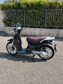 Aprilia Scarabeo 50 cc 2T km 11.600