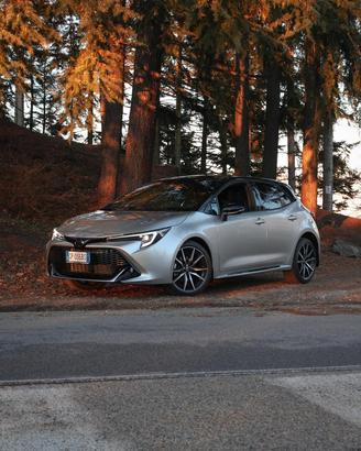 Toyota Corolla GR Sport 1.8 Hybrid 2023 140CV
