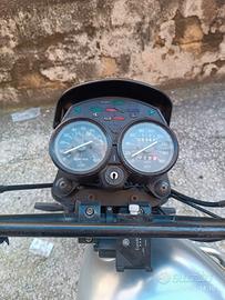 moto guzzi v65 con modifiche v7