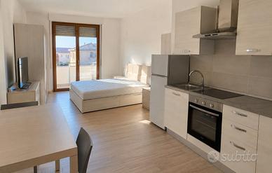 Loft con TERRAZZO - ACILIA