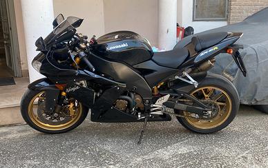 Kawasaki Ninja ZX10R 2004