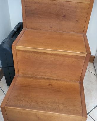 Mobiletto a gradini in legno / Scaletta porta TV 