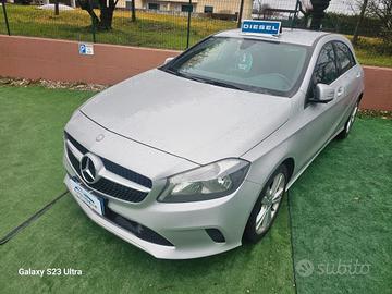 Mercedes-benz A 160 d Premium