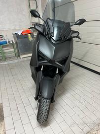 Yamaha XMAX 300 - 2024- 8500km