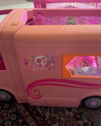 Barbie camper furgone