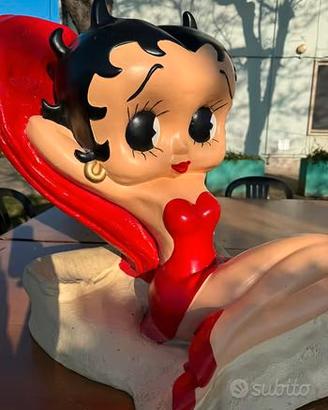 Statua da collezione betty boop “diavoletta”