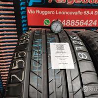 ESTIVE cod:8725 Misura 25555R18 105W michelin