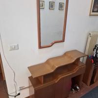 mobiletto con specchio 