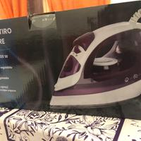 Ferro da Stiro a vapore